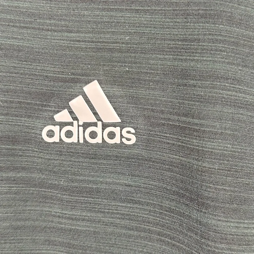 Adidas Golf Polo Shirt Men’s Medium Grey Performance Short Sleeve‎ Athletic